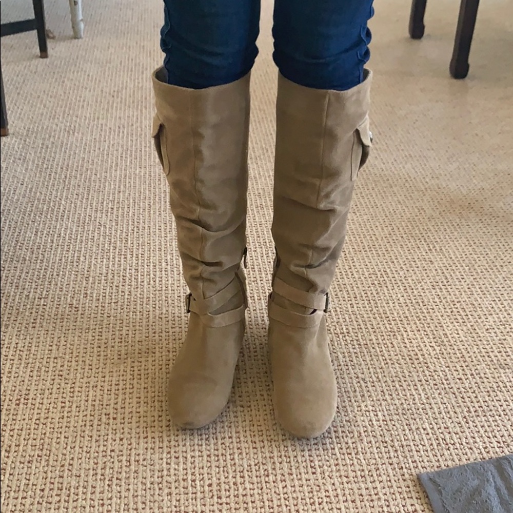 BCBG slouch boots